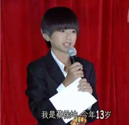 娱乐圈吃瓜三个孩子是谁,揭秘明星家庭背后的温馨故事