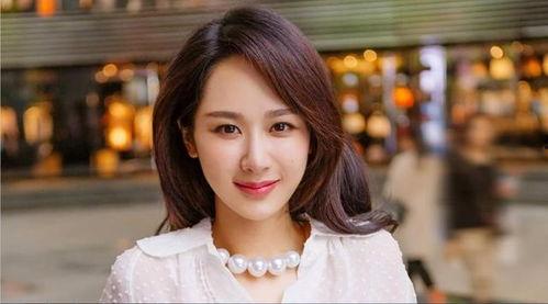 娱乐圈吃瓜四小花是什么,揭秘当红小花旦们的崛起之路