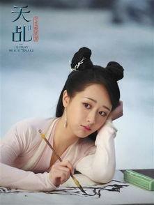 娱乐圈吃瓜杨紫是谁,揭秘杨紫的瓜田传奇