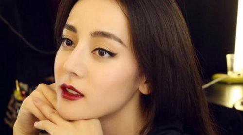 娱乐圈新疆吃瓜妮妮是谁,娱乐圈新疆吃瓜达人妮妮揭秘娱乐圈幕后故事