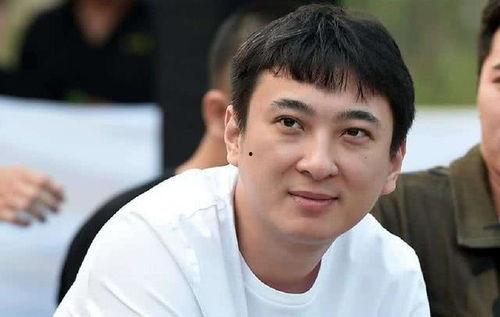 娱乐圈人士吃瓜是真的吗,真相还是炒作？